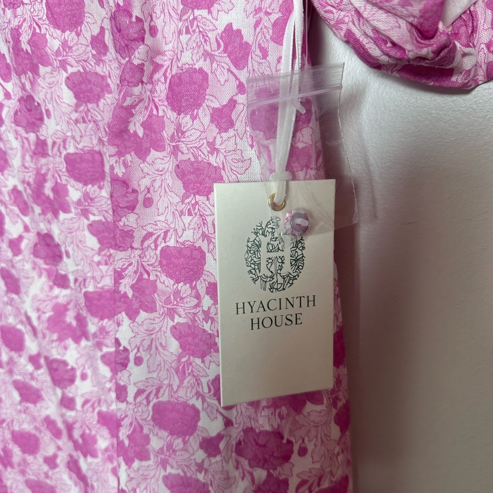 HYACINTH HOUSE
Pink and White Floral Mimi Midi Dress - Picture 9 of 12
